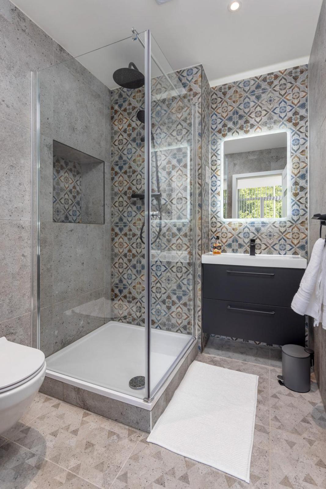 Flatzy - 16 Guests 4 En-Suite Central Apartment A Ливърпул Екстериор снимка